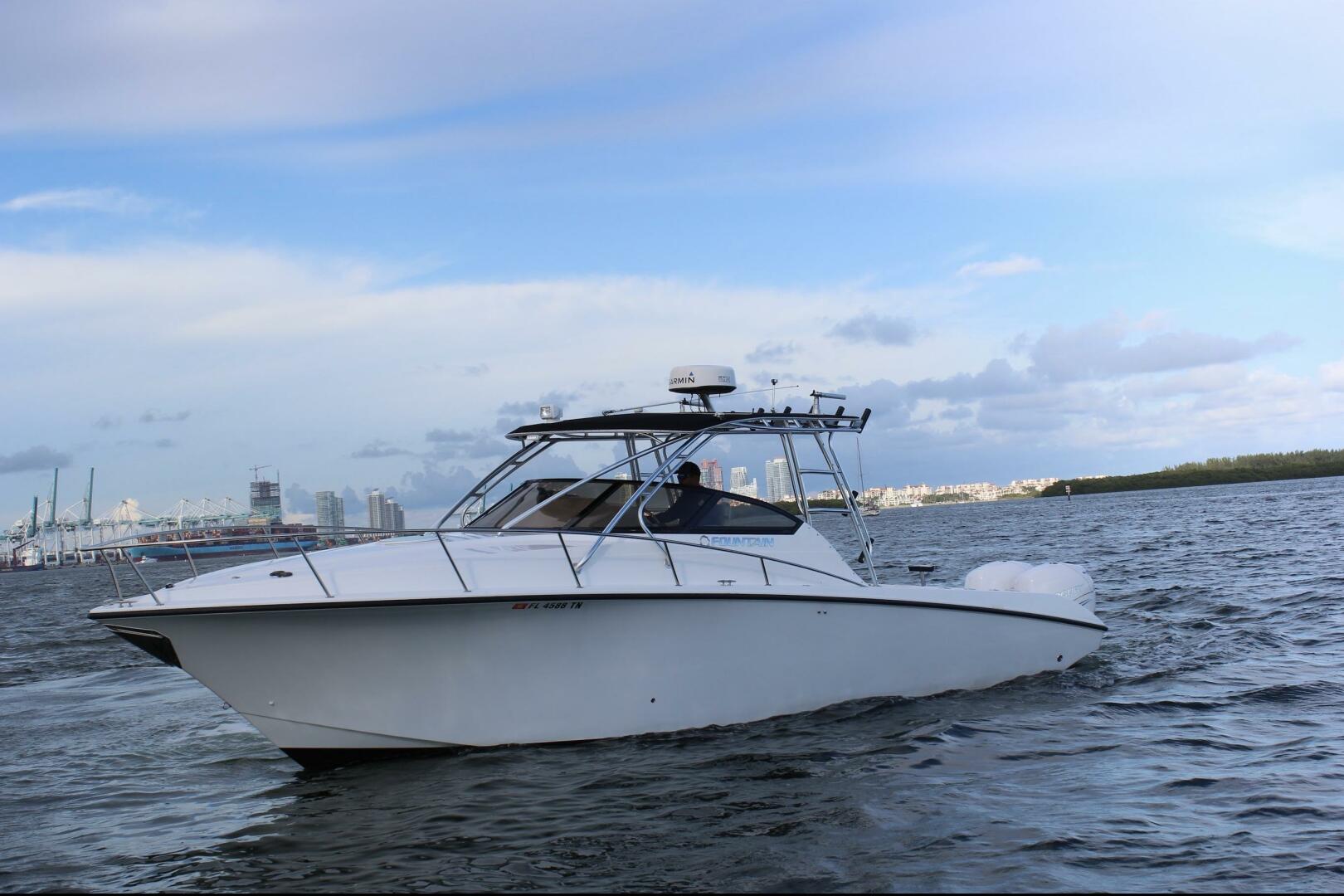 2007 Fountain 33 Sportfish Cruiser - Image 3