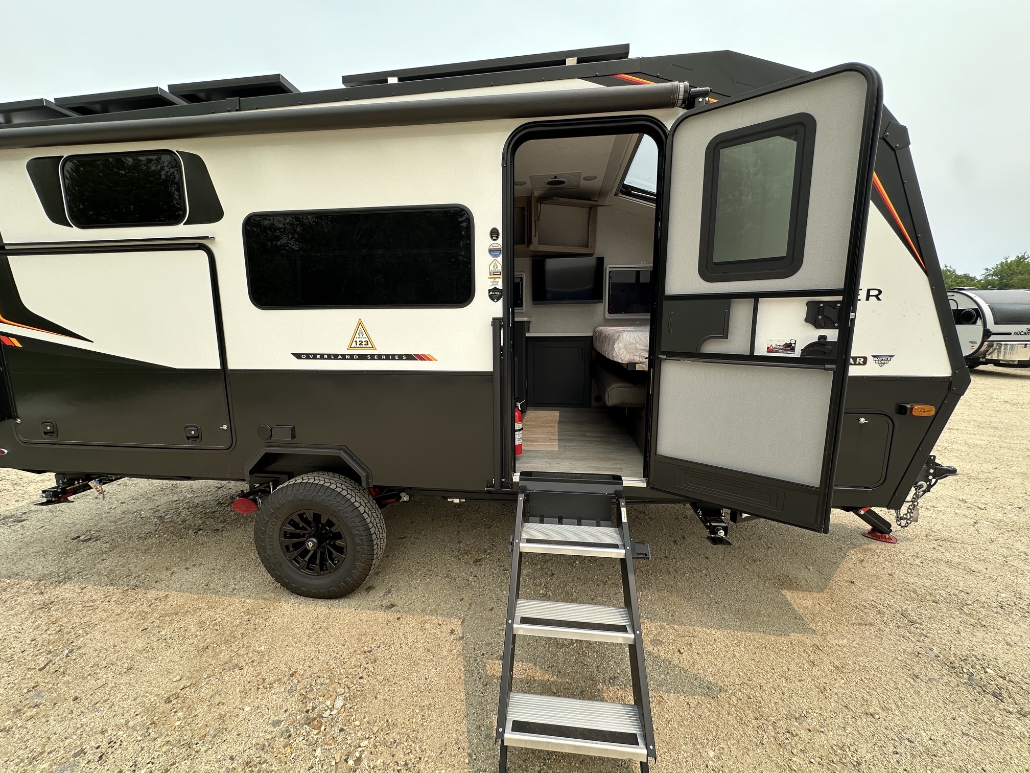 2027 Ember RV Overland Series 190MSL - Image 5