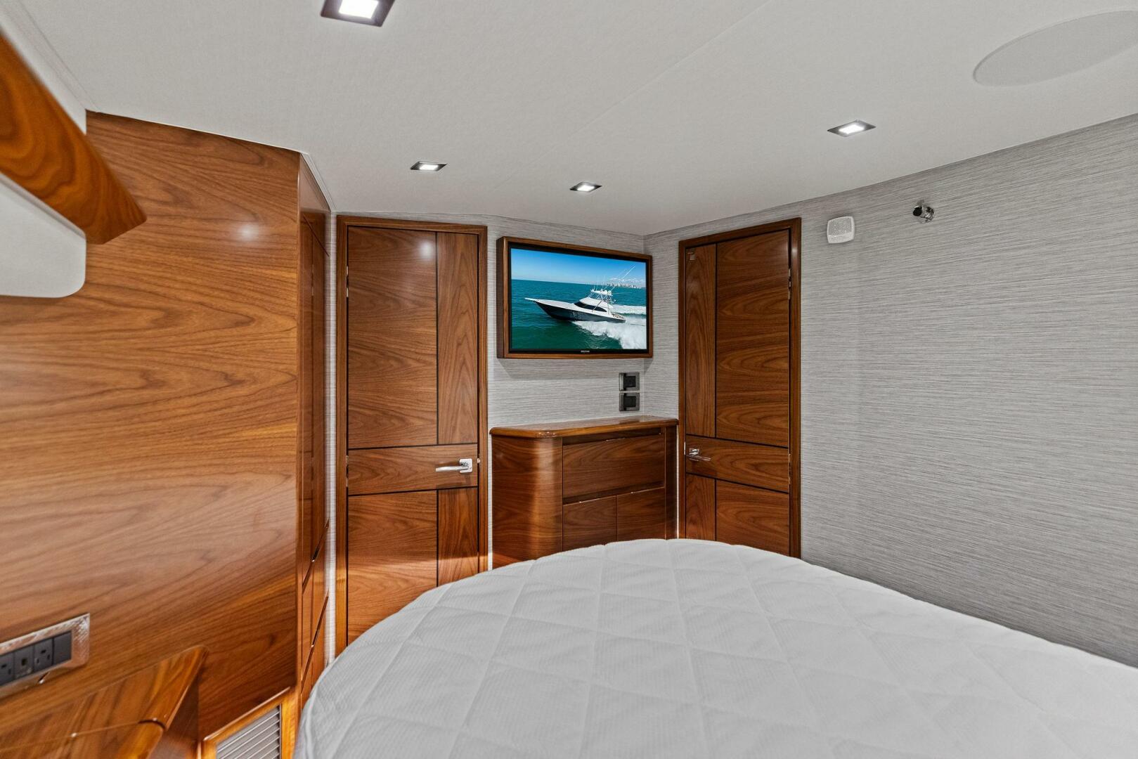 2023 Viking 54 Convertible - Image 18