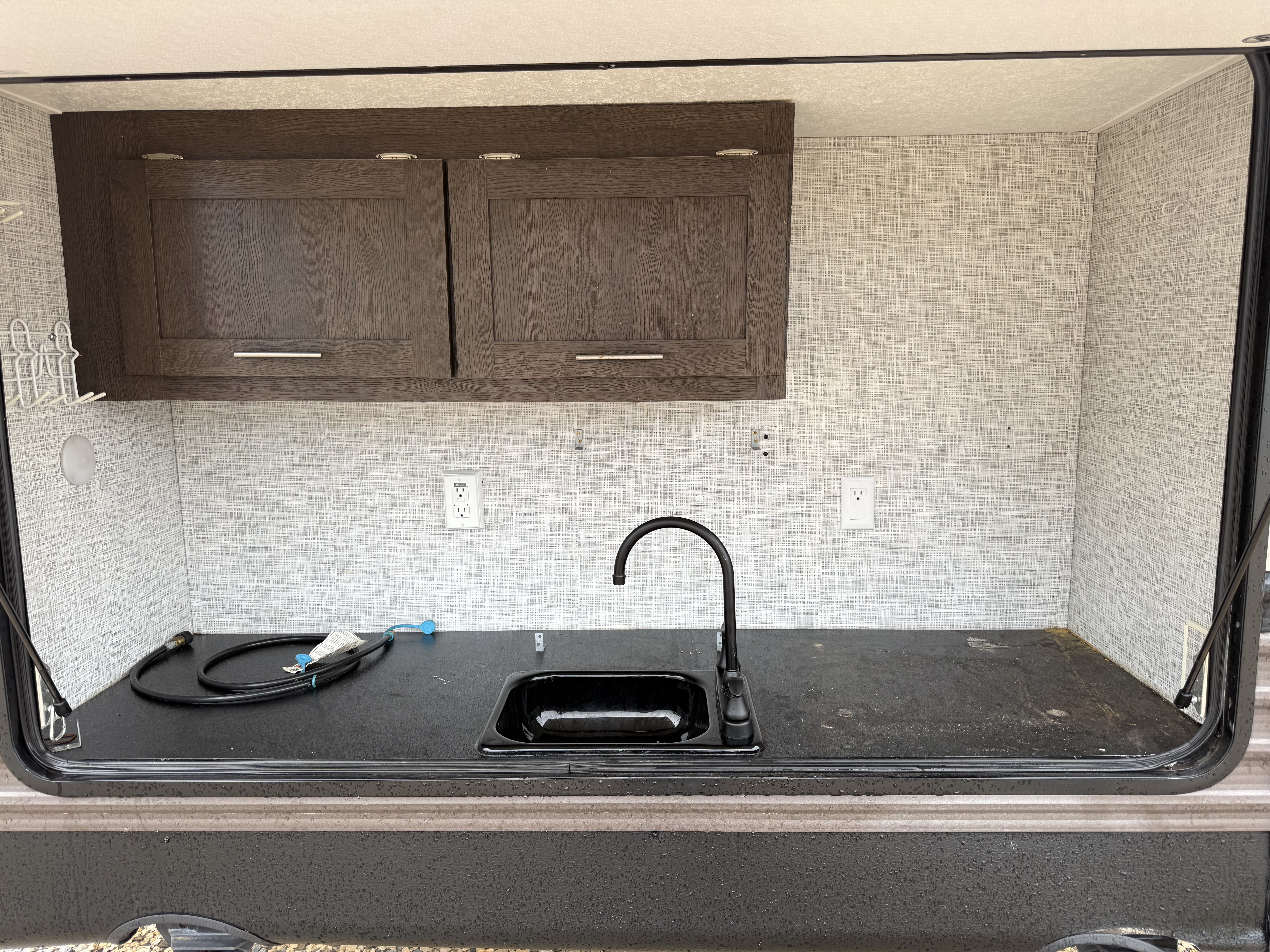 2019 Forest River Wildwood 31KQBTS - Image 9
