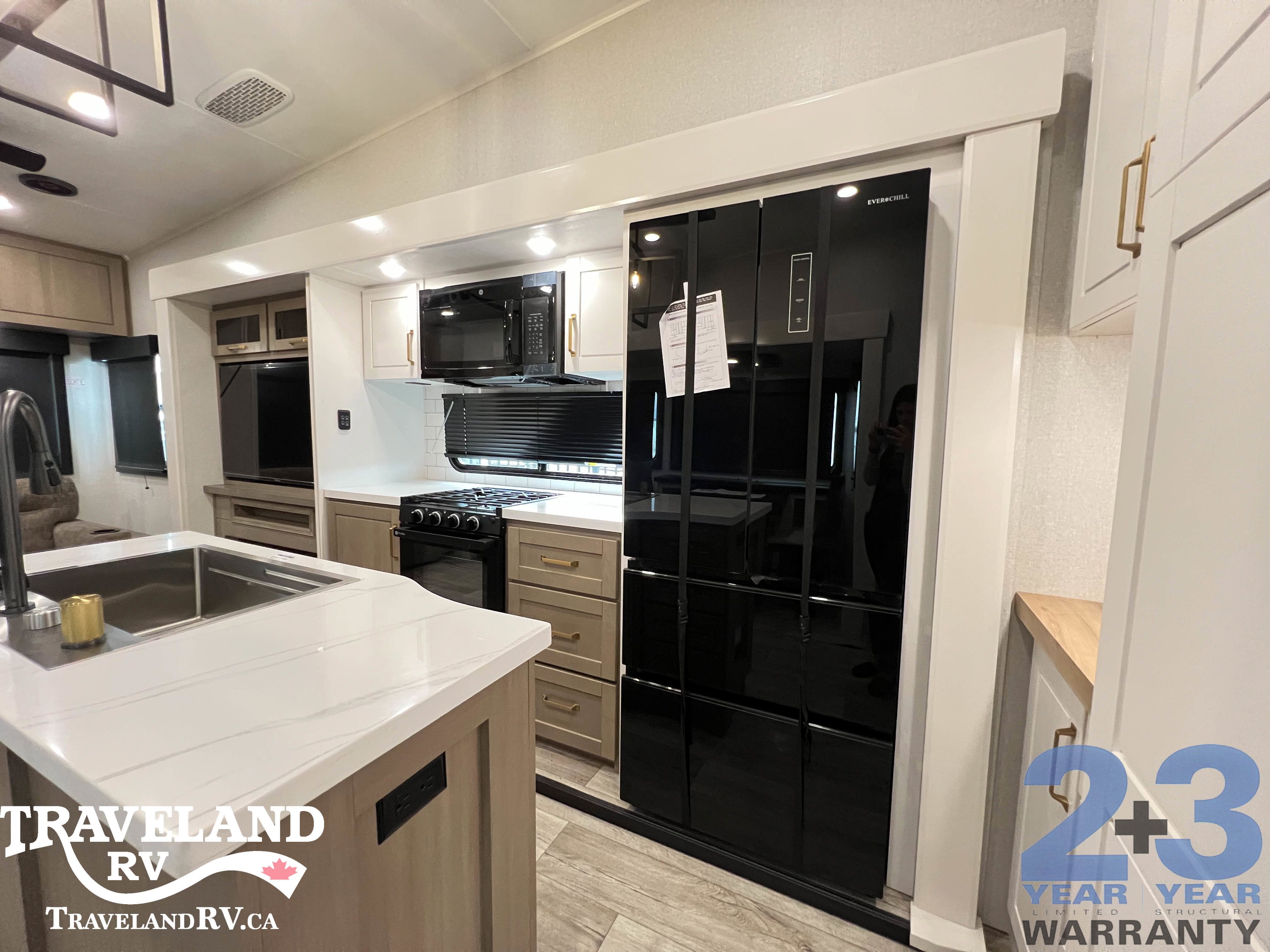 2026 Jayco Eagle 355MBQS - Image 13