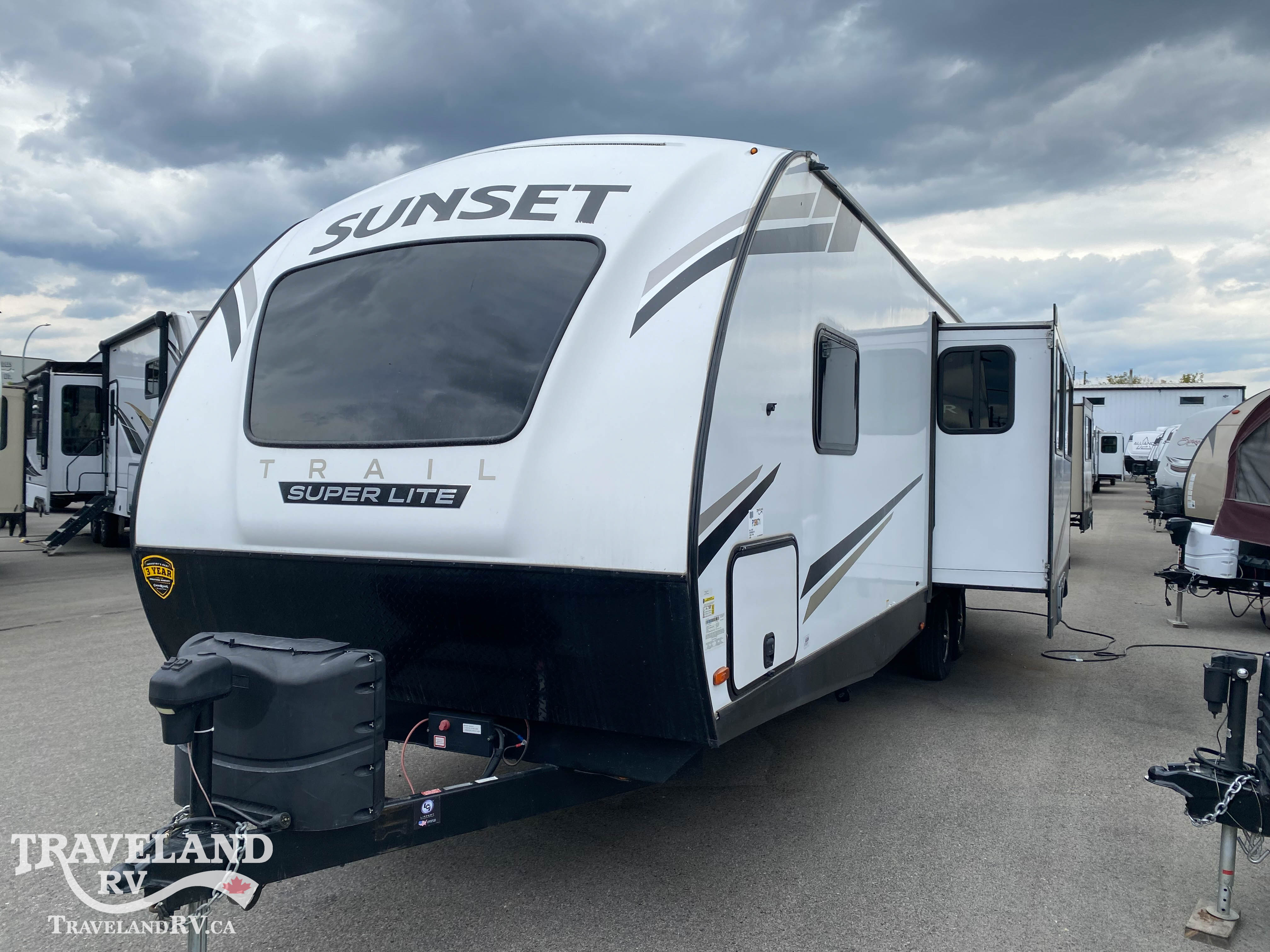 2022 CrossRoads Sunset Trail Super Lite SS285CK - Image 4