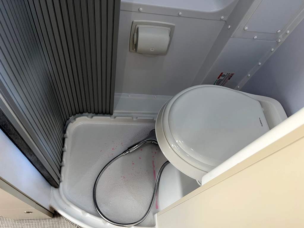 2026 AIRSTREAM RANGELINE - Image 14