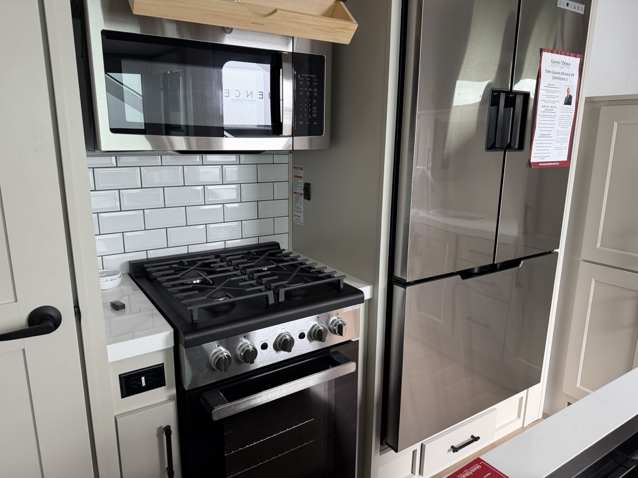 2026 Grand Design Solitude 380FL - Image 26