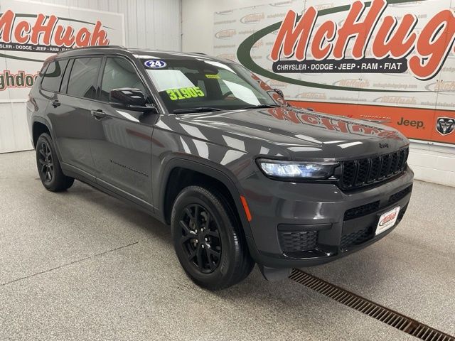 2024 Jeep Grand-Cherokee-L Laredo Altitude 4x4 - Image 3
