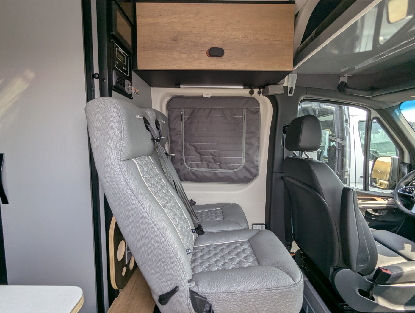 2026 Winnebago Revel 44E - Image 11