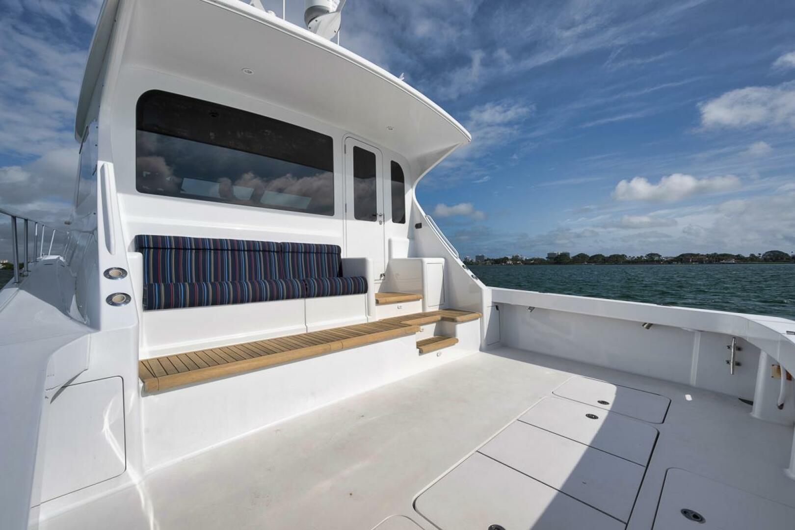 2007 Viking 52 Sport Coupe - Image 45
