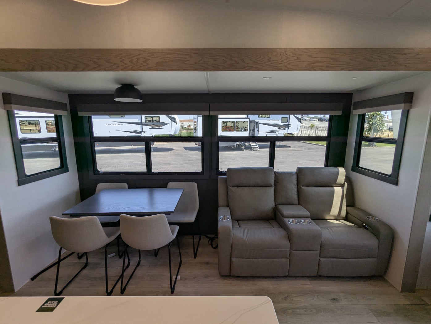 2026 Forest River Rockwood Signature 401SFB - Image 32