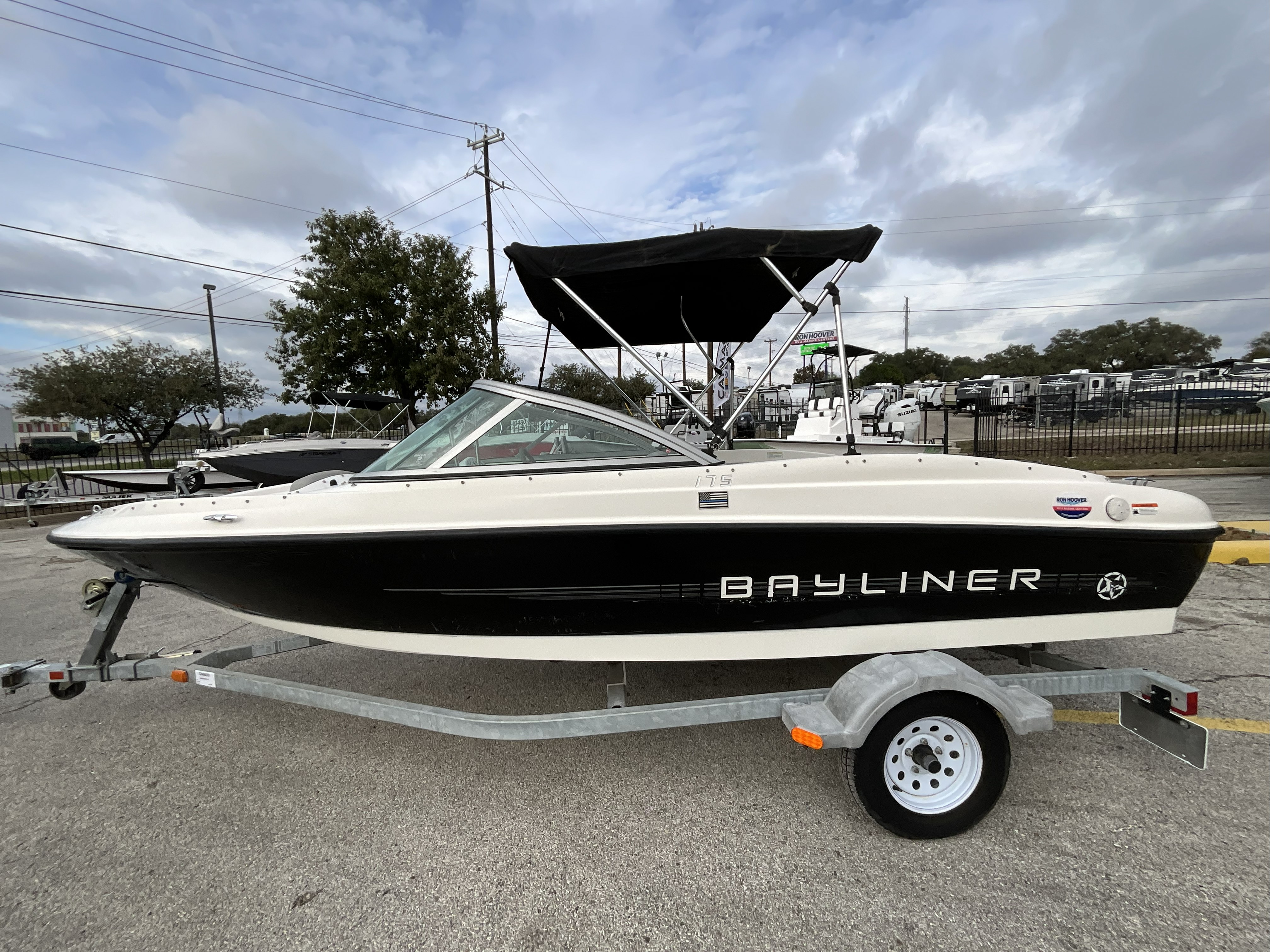 2011 BAYLINER 175BR - Image 1