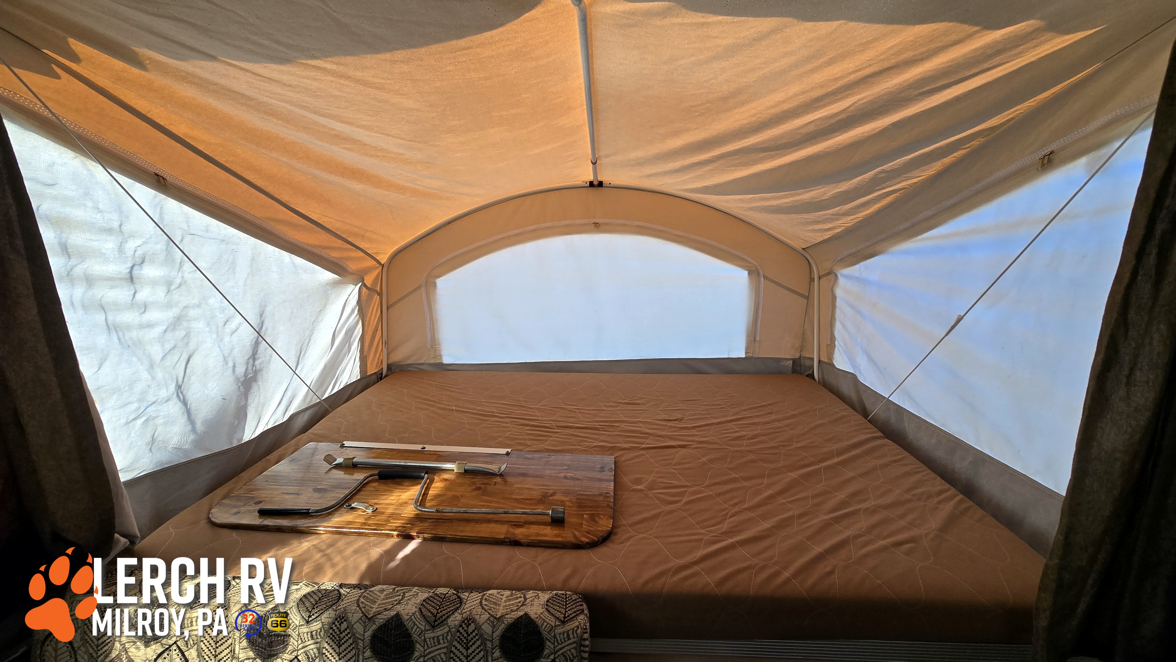 2016 Coachmen Clipper Sport 106 - Image 15