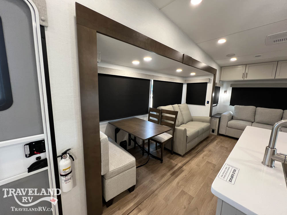 2027 Alliance RV Avenue 29RL - Image 12