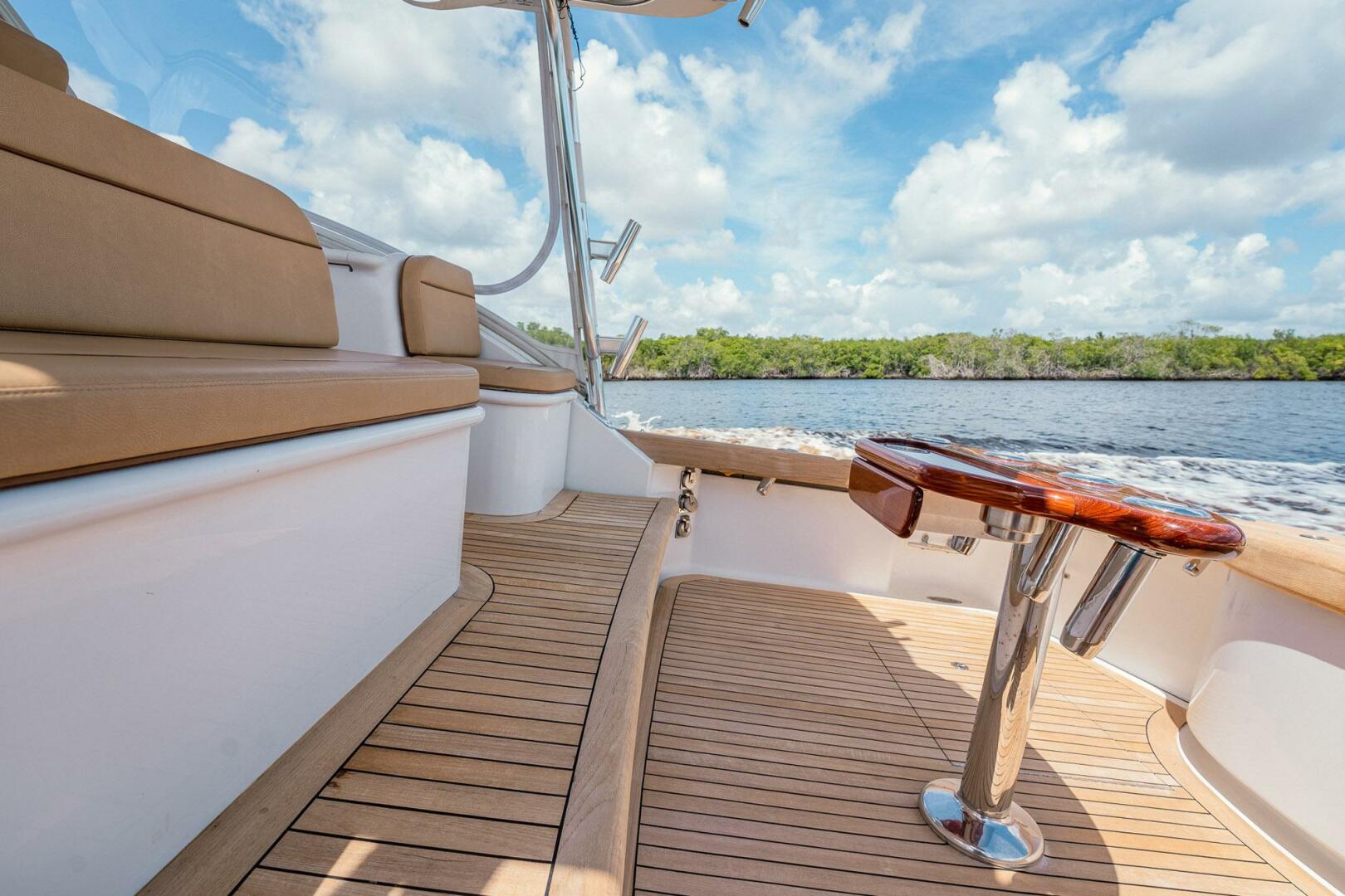 2012 Winter Custom Yachts 38 Express - Image 42