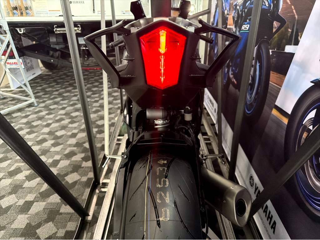 2026 Yamaha YZF-R6 RACE • 1 of 130 Final Year - Image 5