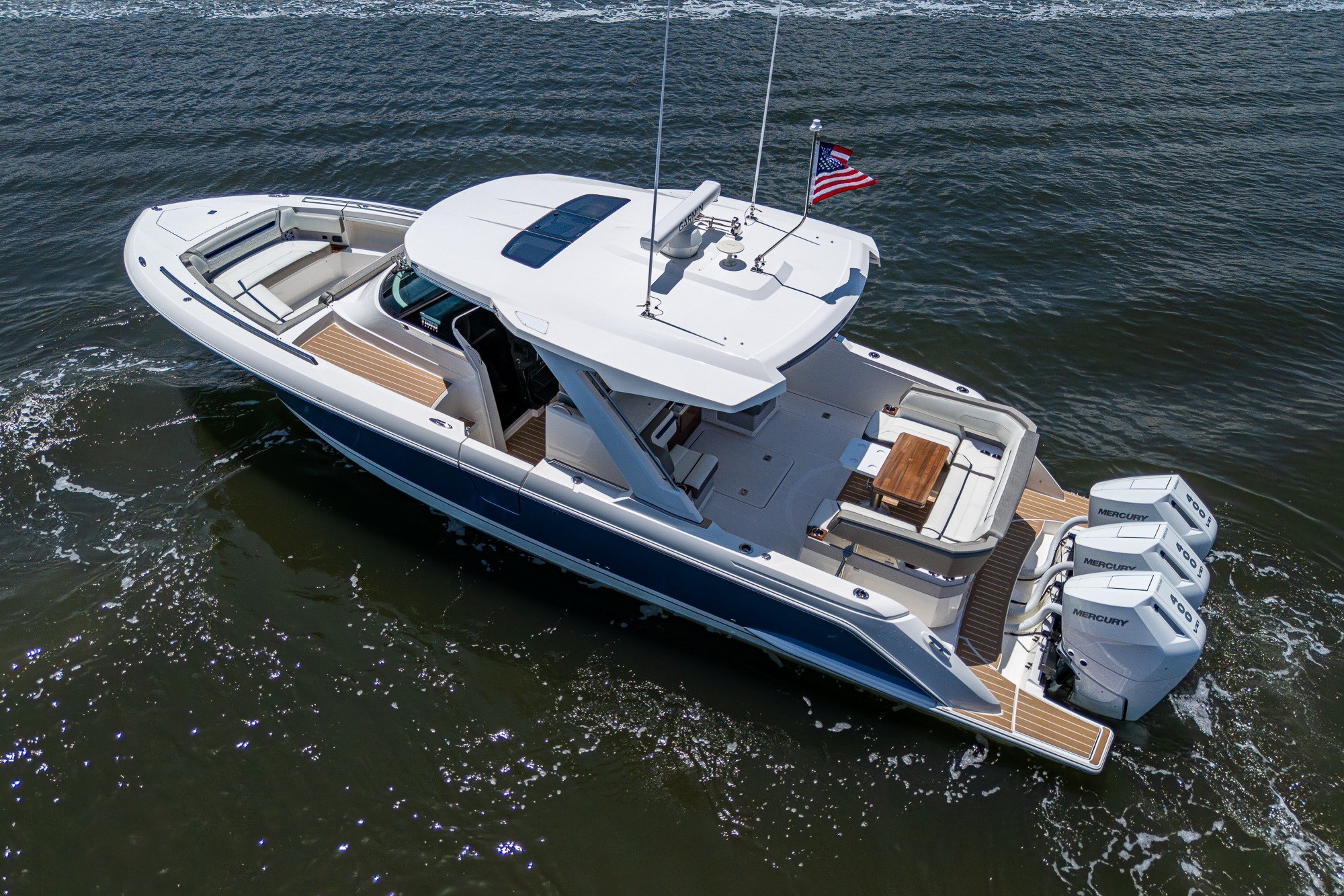 2024 Tiara Yachts 38 LS Base - Image 11