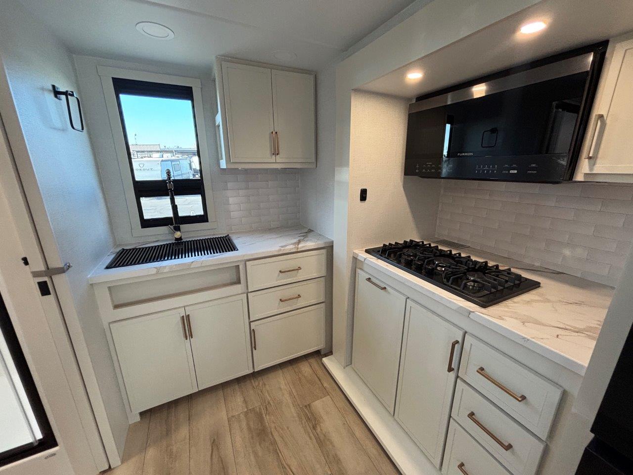 2026 Brinkley RV Model Ix 23x - Image 13
