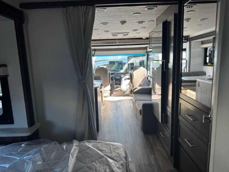 2026 Entegra Coach Vision SE 27ASE - Image 24