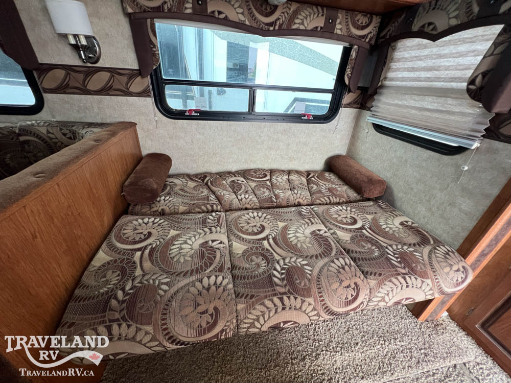 2012 FOREST RIVER SABRE 310TB0K - Image 17