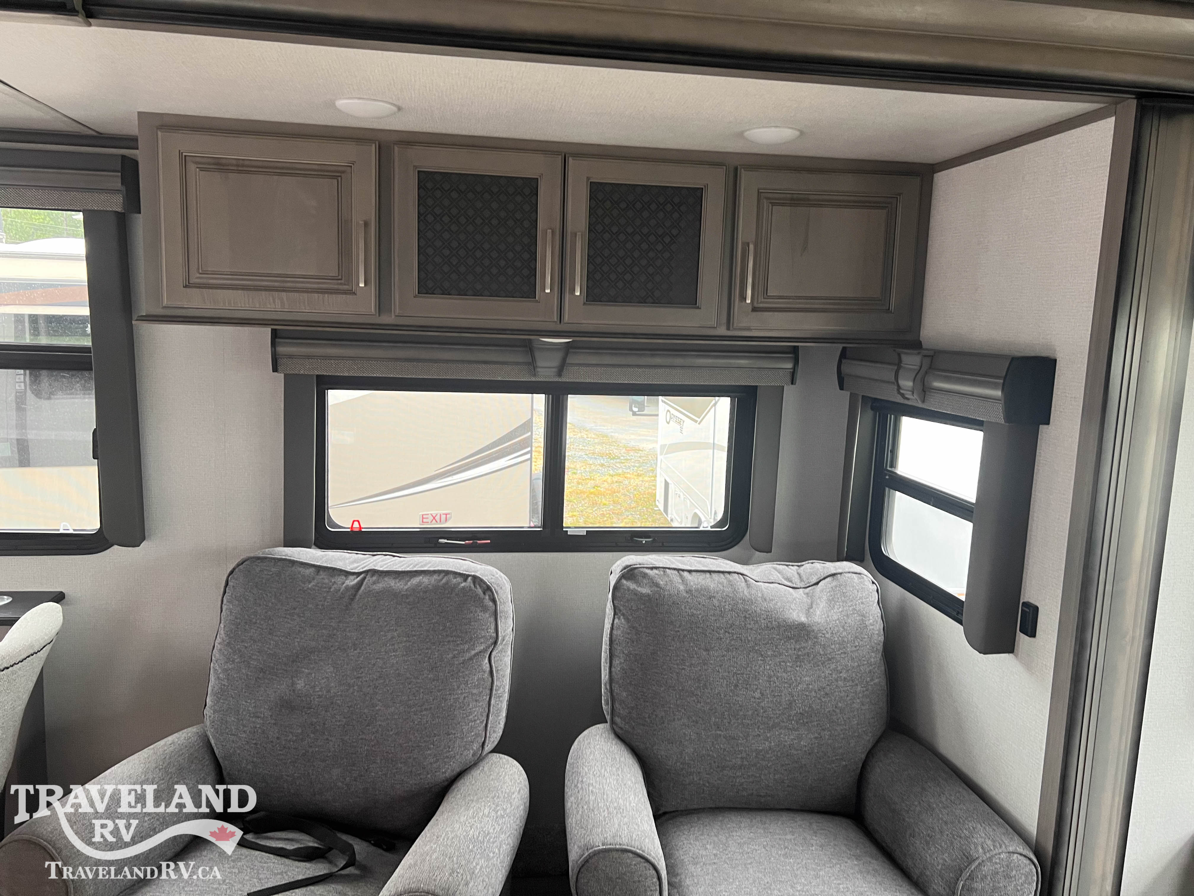 2021 Keystone Montana 3780RL - Image 11
