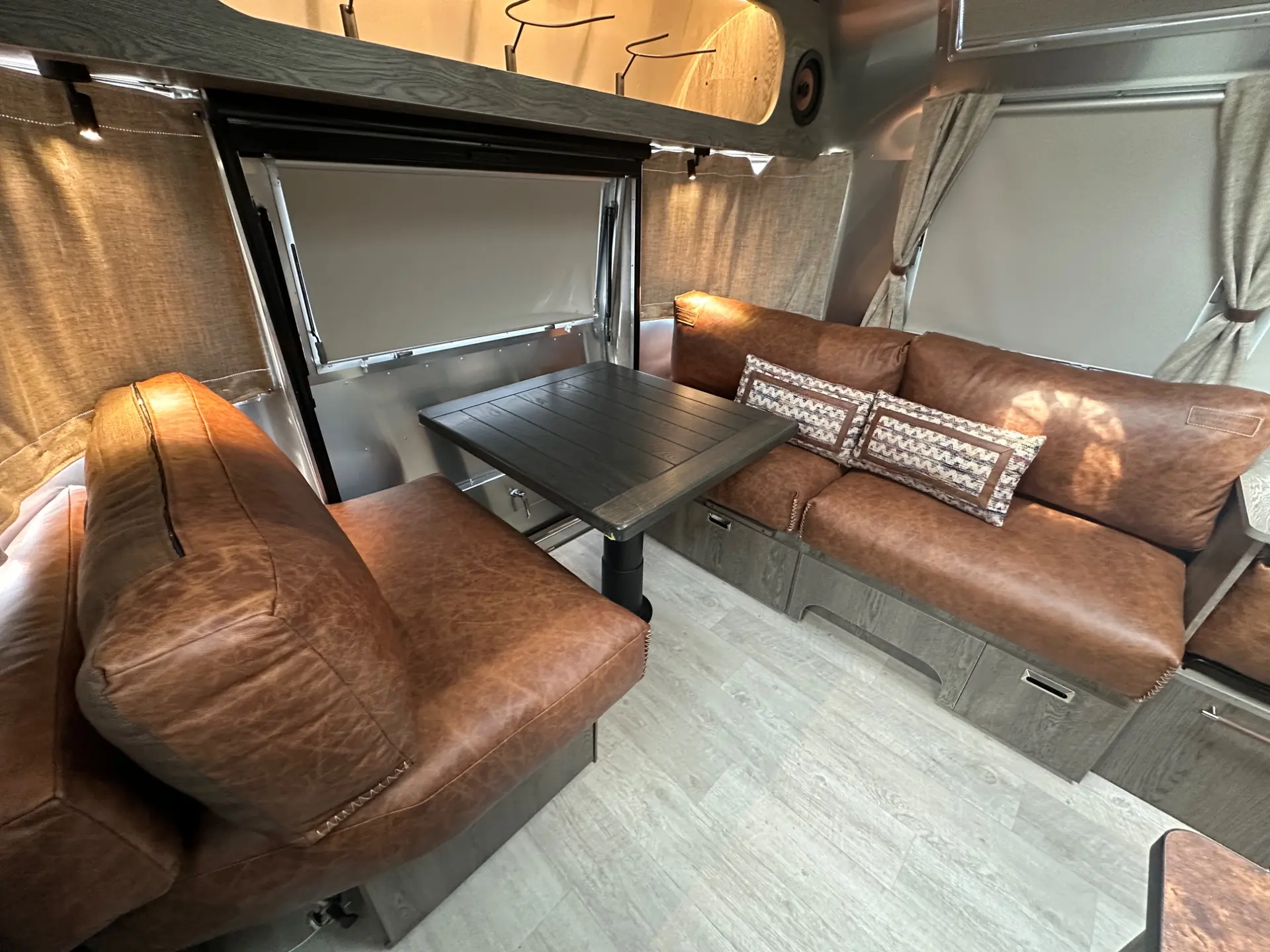 2027 Airstream Stetson +6666 SE 27FBQ - Image 8
