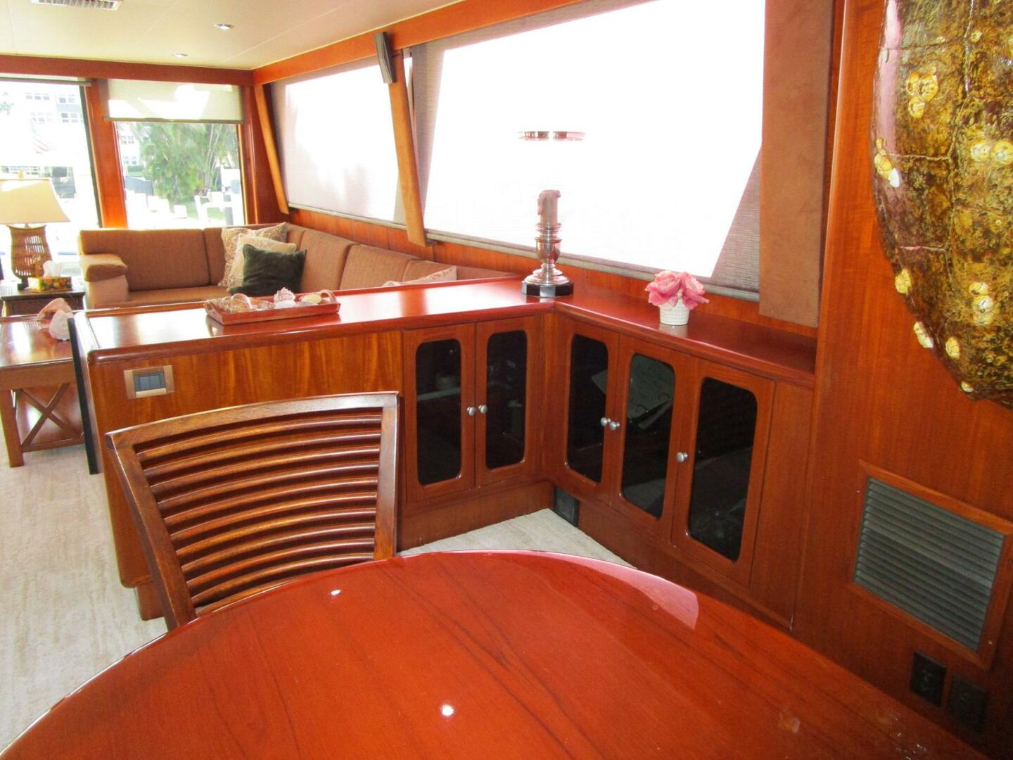 1990 Viking Cockpit Motor Yacht - Image 10