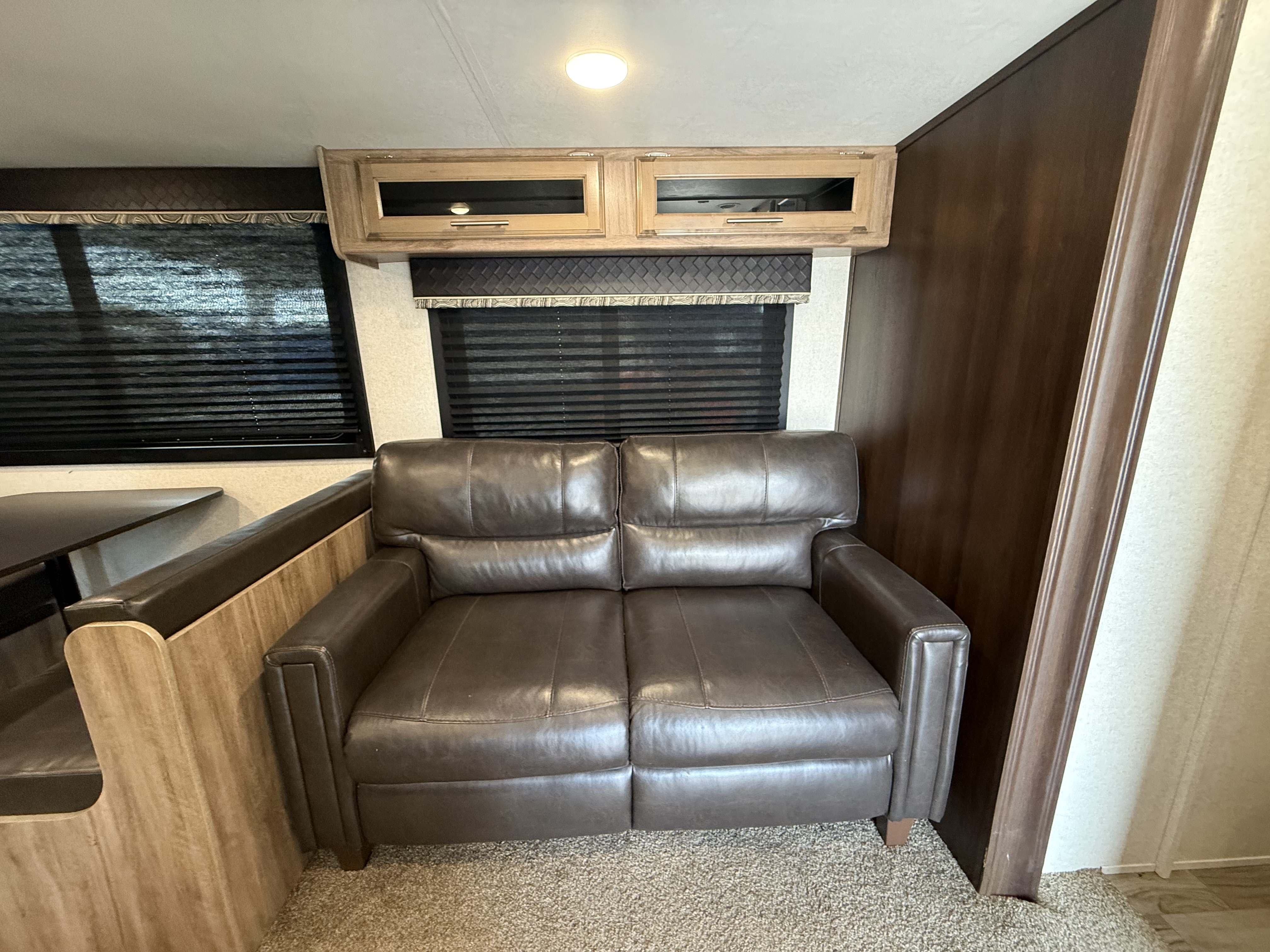 2018 Jayco Jay Feather 25BH - Image 16