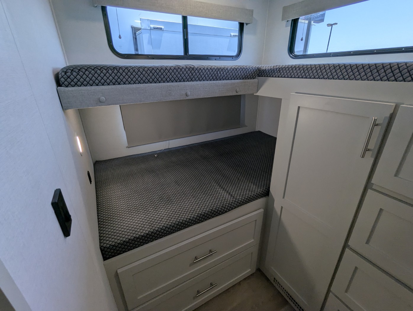 2027 Alliance RV Avenue 29BH - Image 43