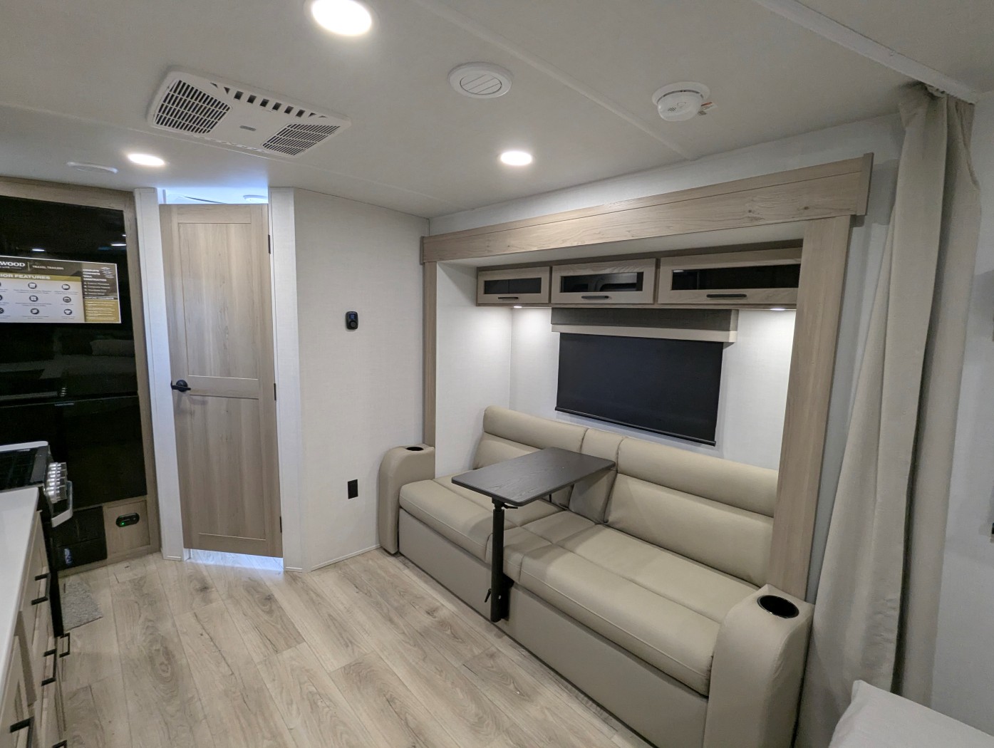 2026 Forest River Rockwood Mini Lite 2109S - Image 14