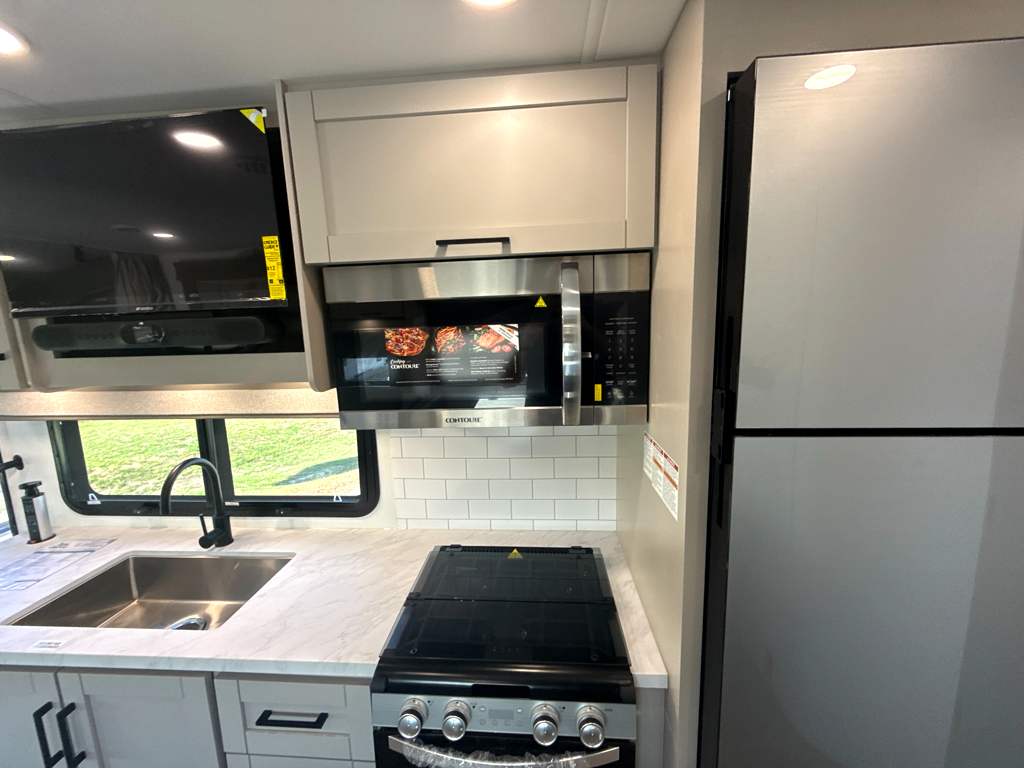 2027 JAYCO GREYHAWK 29MV - Image 18