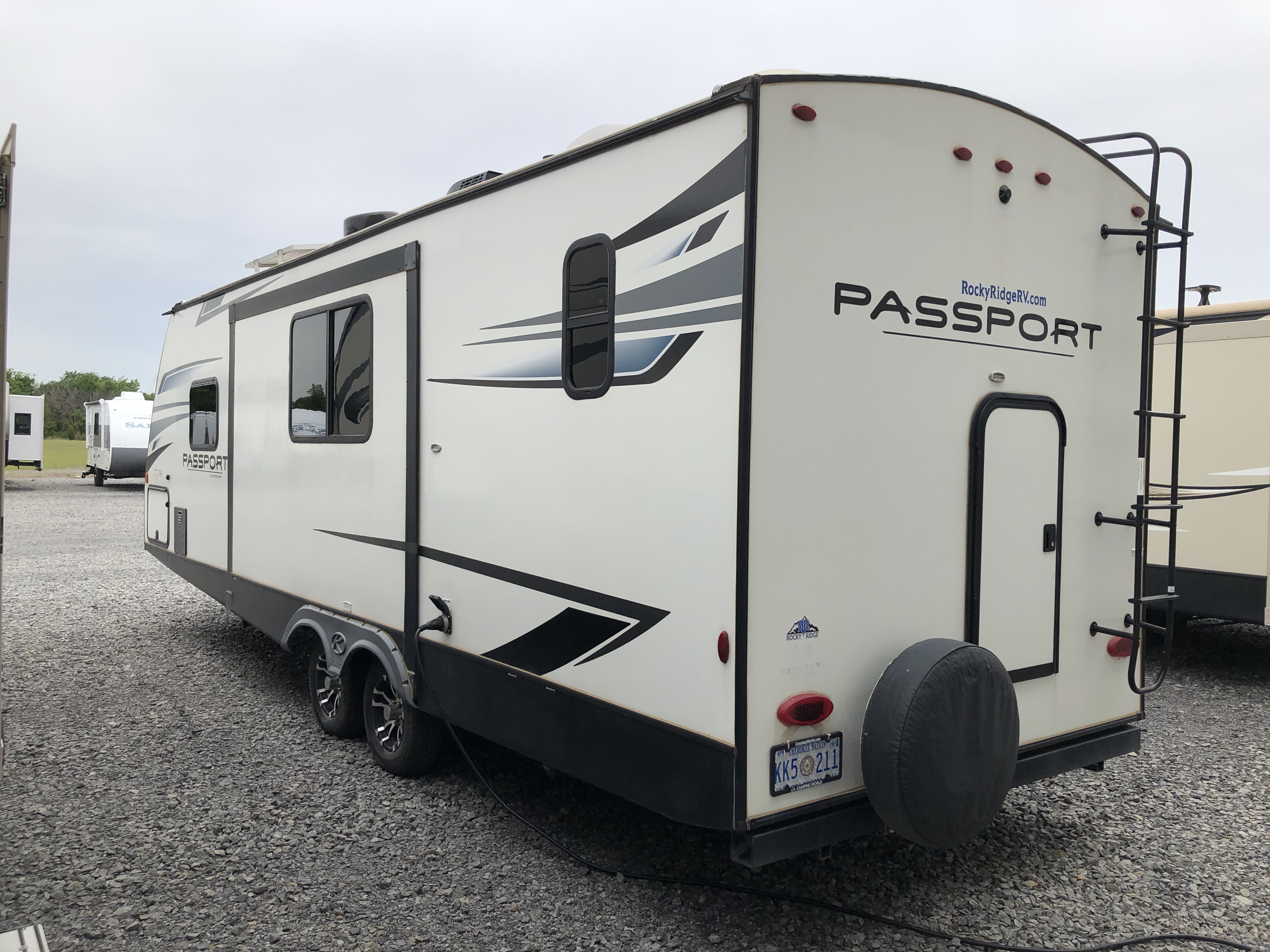 2022 Keystone Passport Grand Touring East 2401BH GT - Image 4