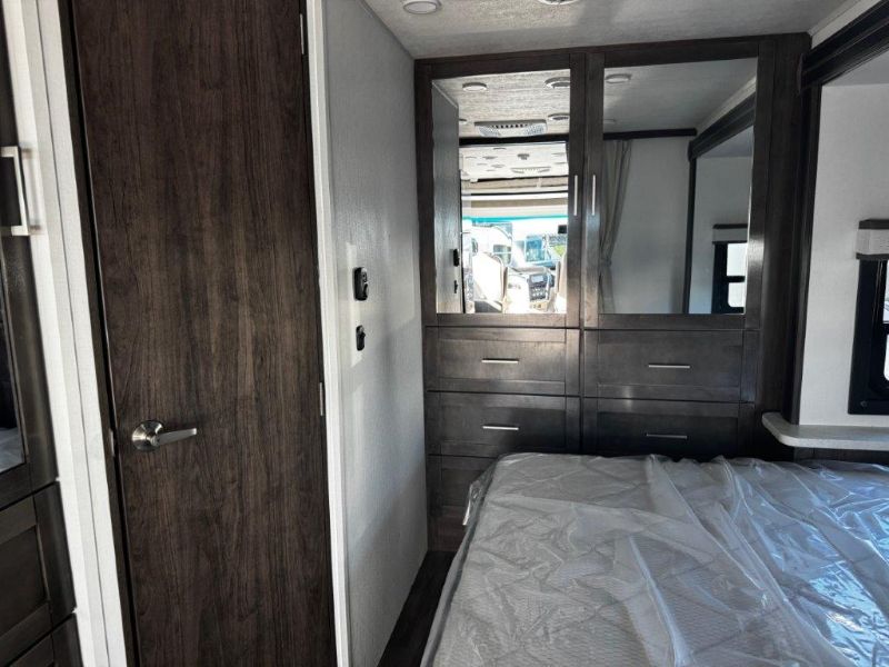 2026 Entegra Coach Vision SE 27ASE - Image 20