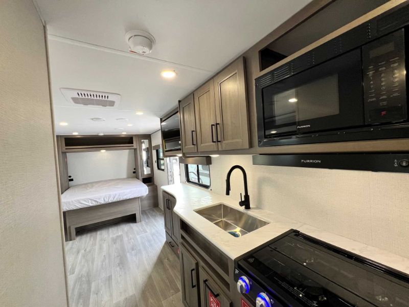 2026 Grand Design Transcend XPLOR 20MKX - Image 15