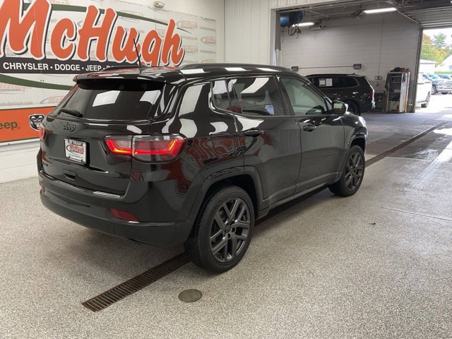 2025 Jeep Compass Limited 4x4 - Image 5