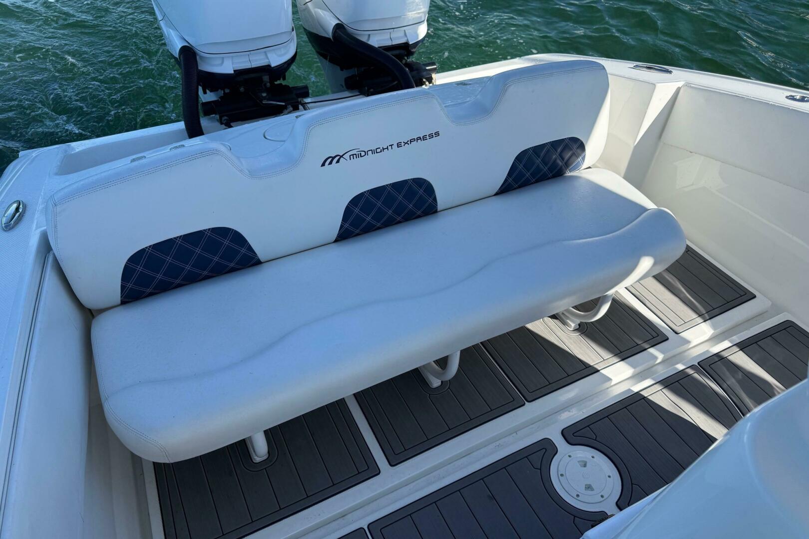 2020 Midnight Express 34 Open - Image 3