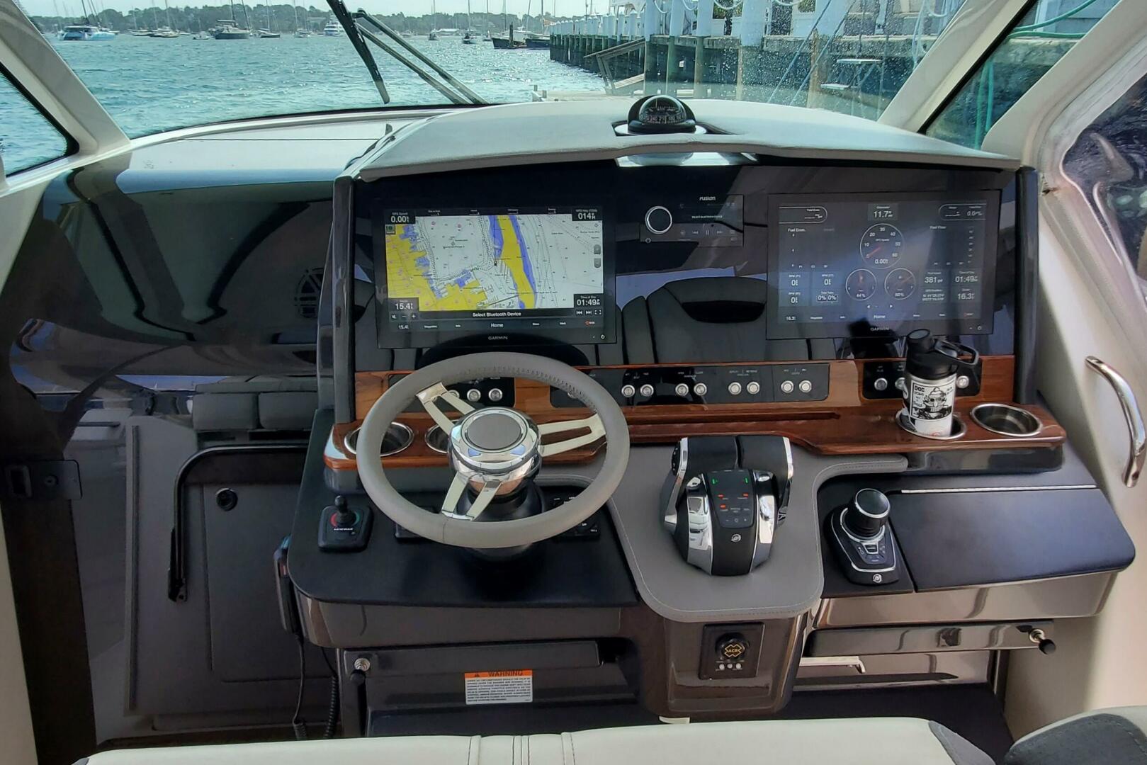 2021 TIARA YACHTS TIARA YACHTS 38 LS Base - Image 18