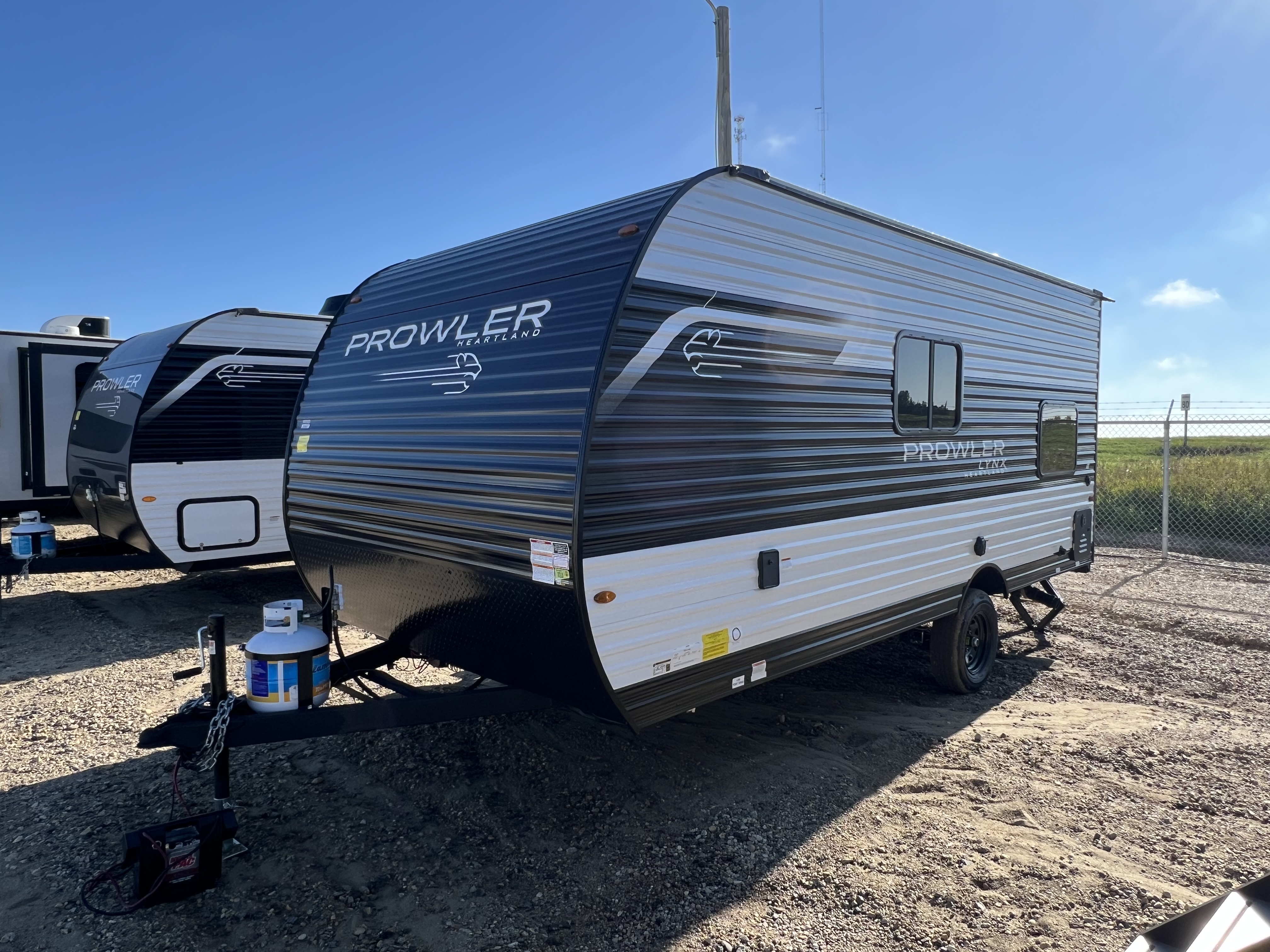 2027 Heartland Prowler 1700BH - Image 5
