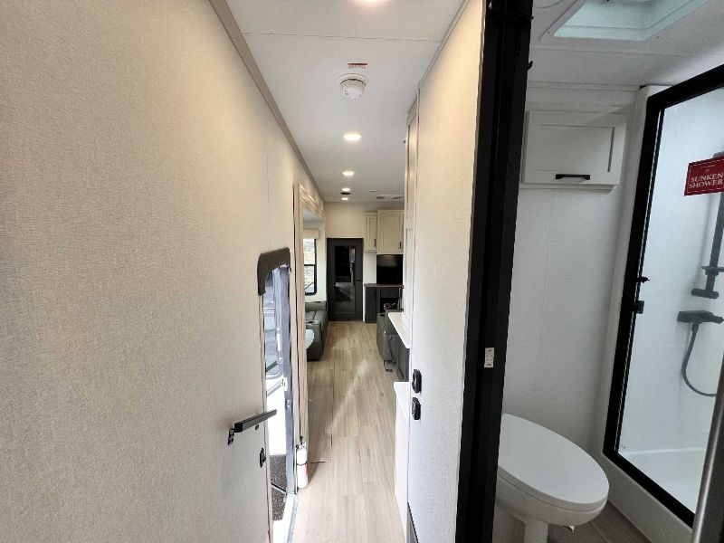 2026 Grand Design Momentum G-Class Fifth Wheel 394G - Image 22