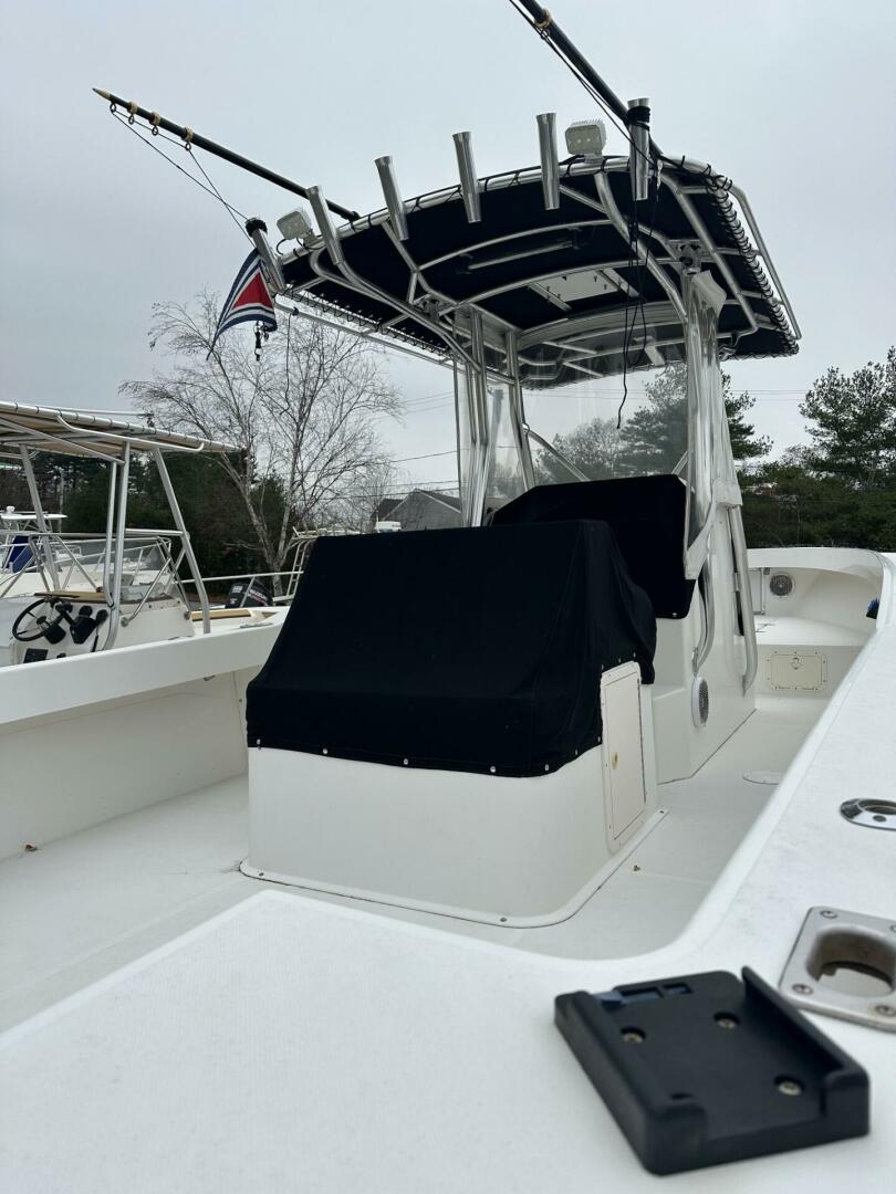 2004 Ocean Master 31 Center Console - Image 4