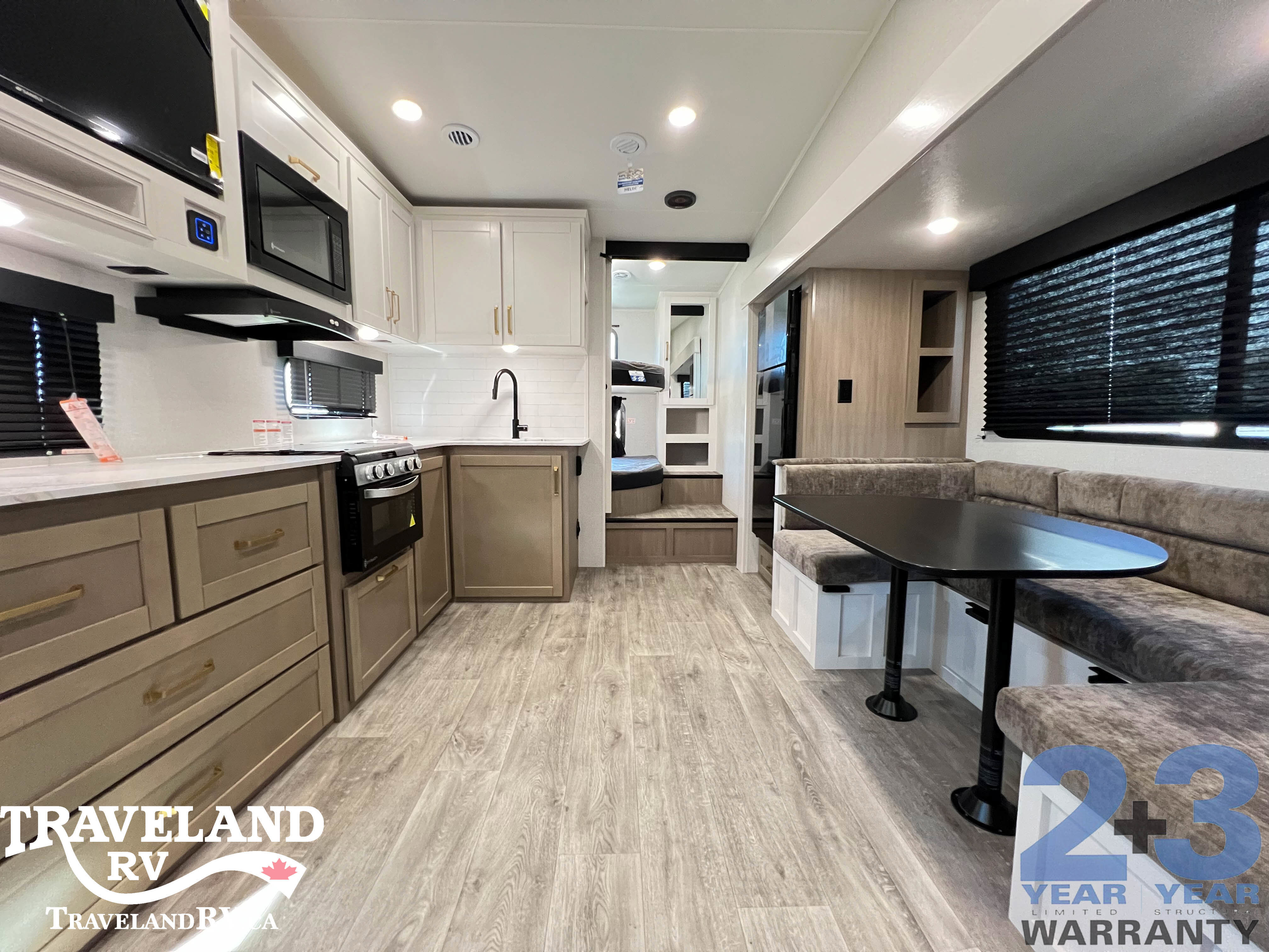 2026 Jayco Eagle SLE 28BHU - Image 3