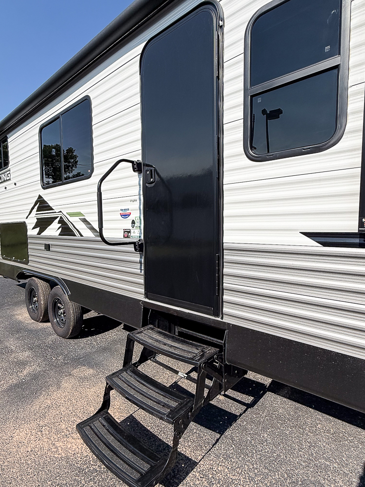 2025 COACHMEN 25QBH - Image 20