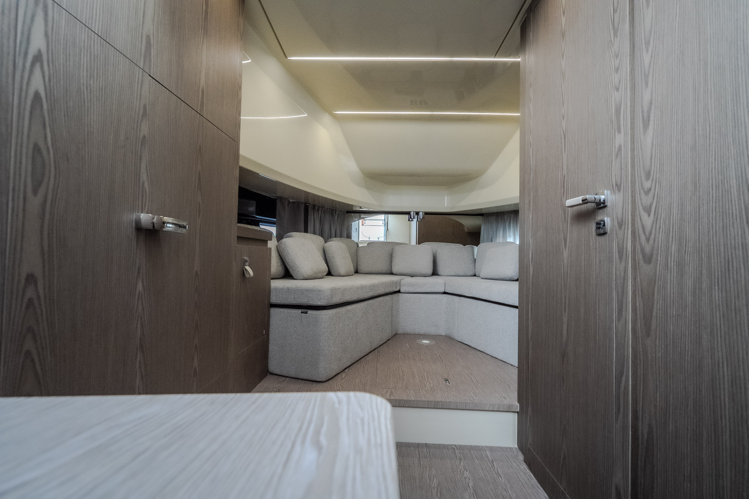 2025 Invictus TT430S - Image 71