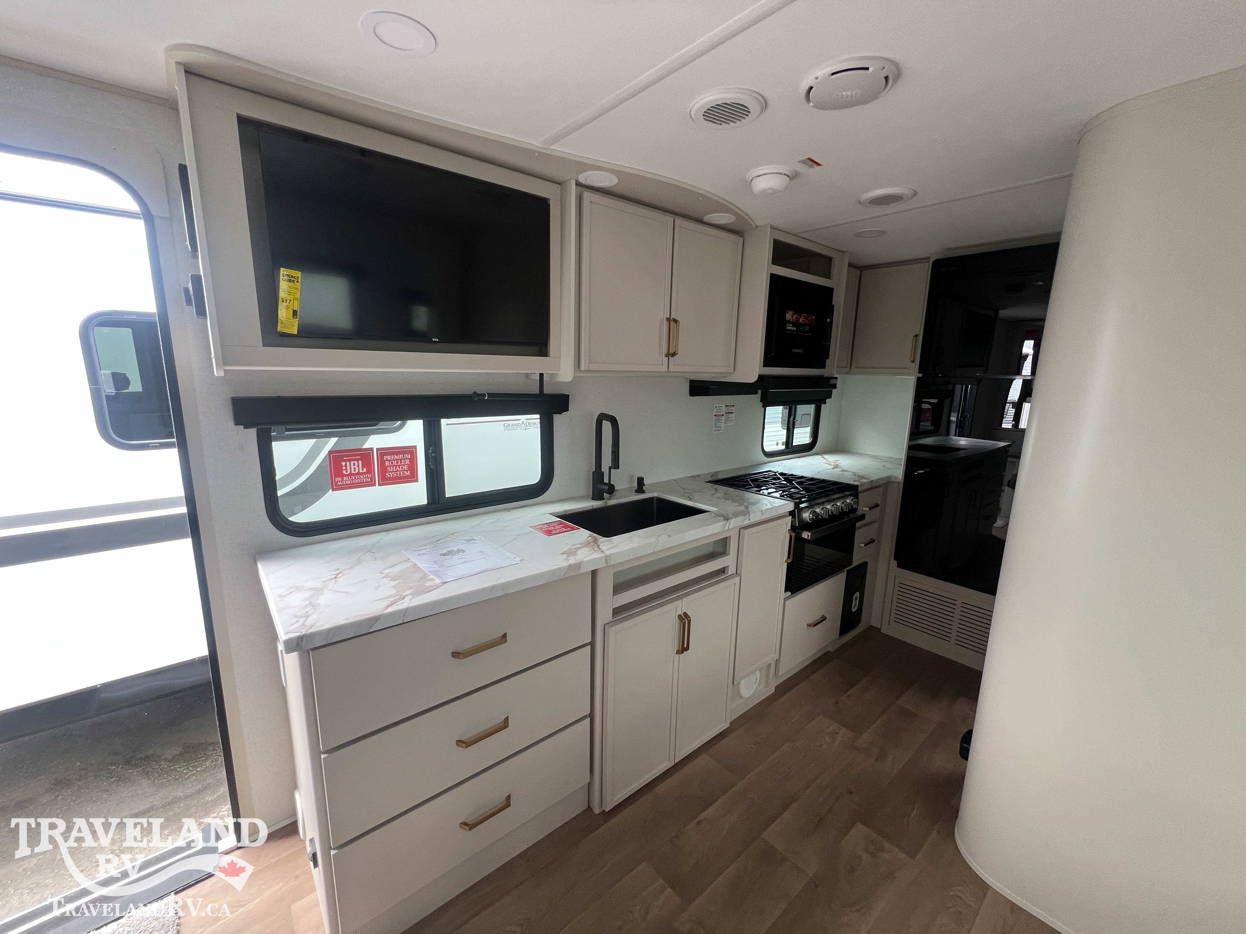 2027 Grand Design Imagine XLS 17MKE - Image 10