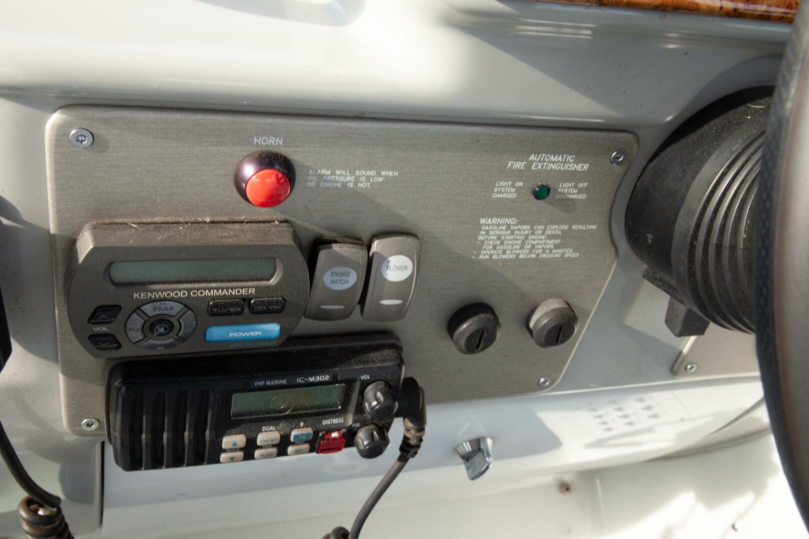 2006 Formula 31 Performance Cruiser - Image 28