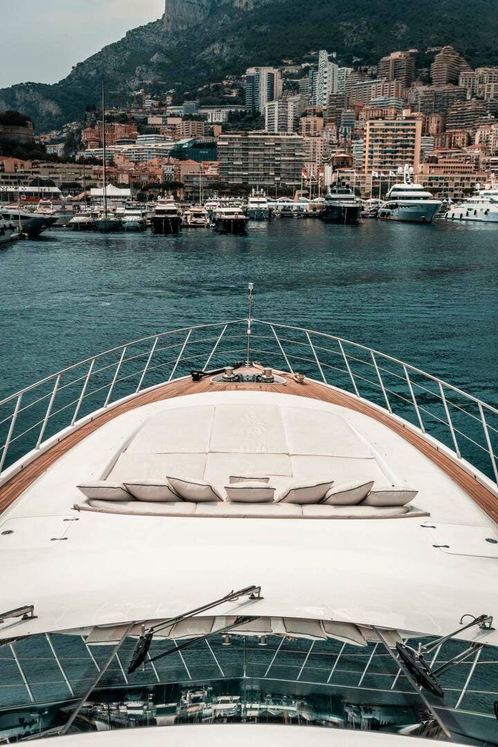 2013 Overmarine Mangusta 108 - Image 9