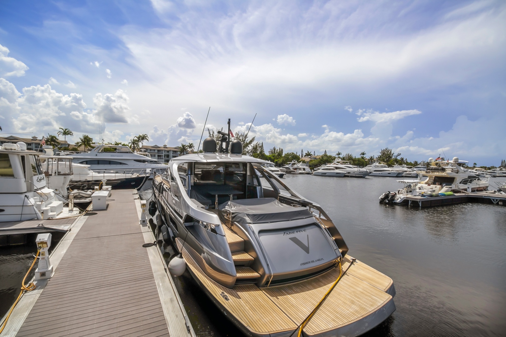 2020 Pershing 7X - Image 5
