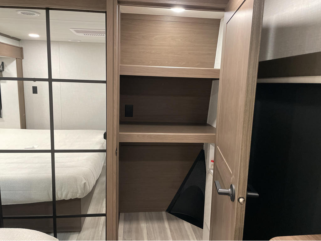 2026 Keystone Cougar 320RDS - Image 23