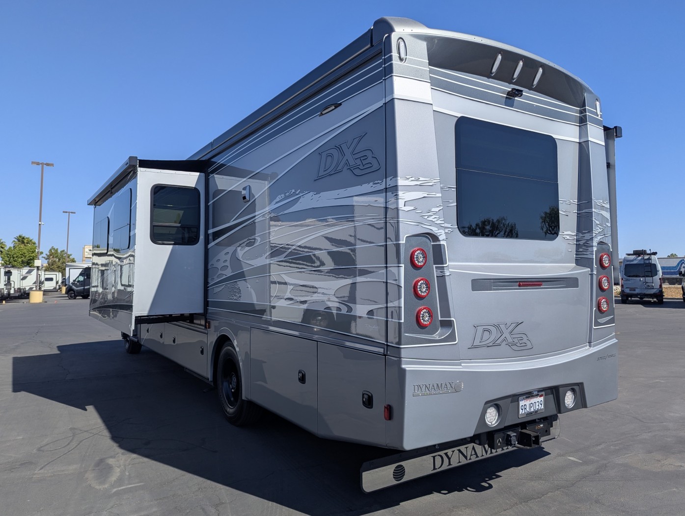 2022 Dynamax Corp DX3 34KD - Image 10