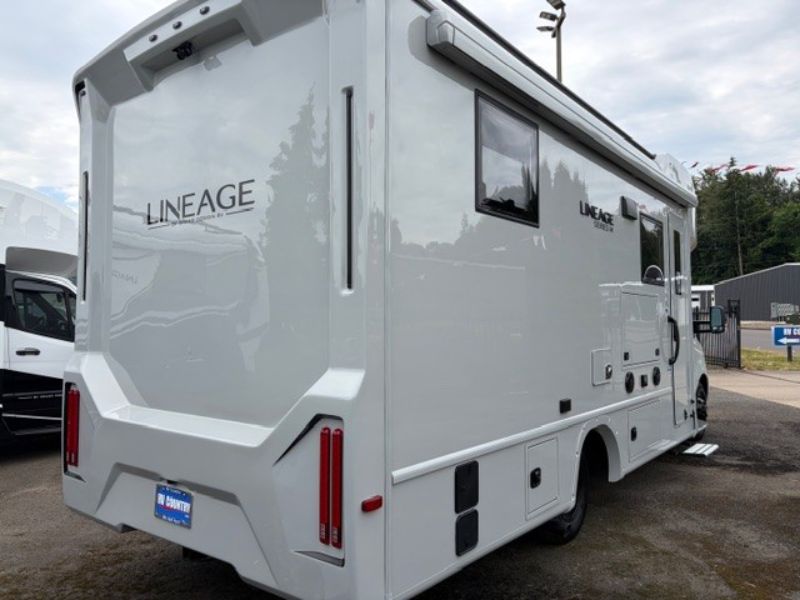 2026 Grand Design Lineage 25FW - Image 6