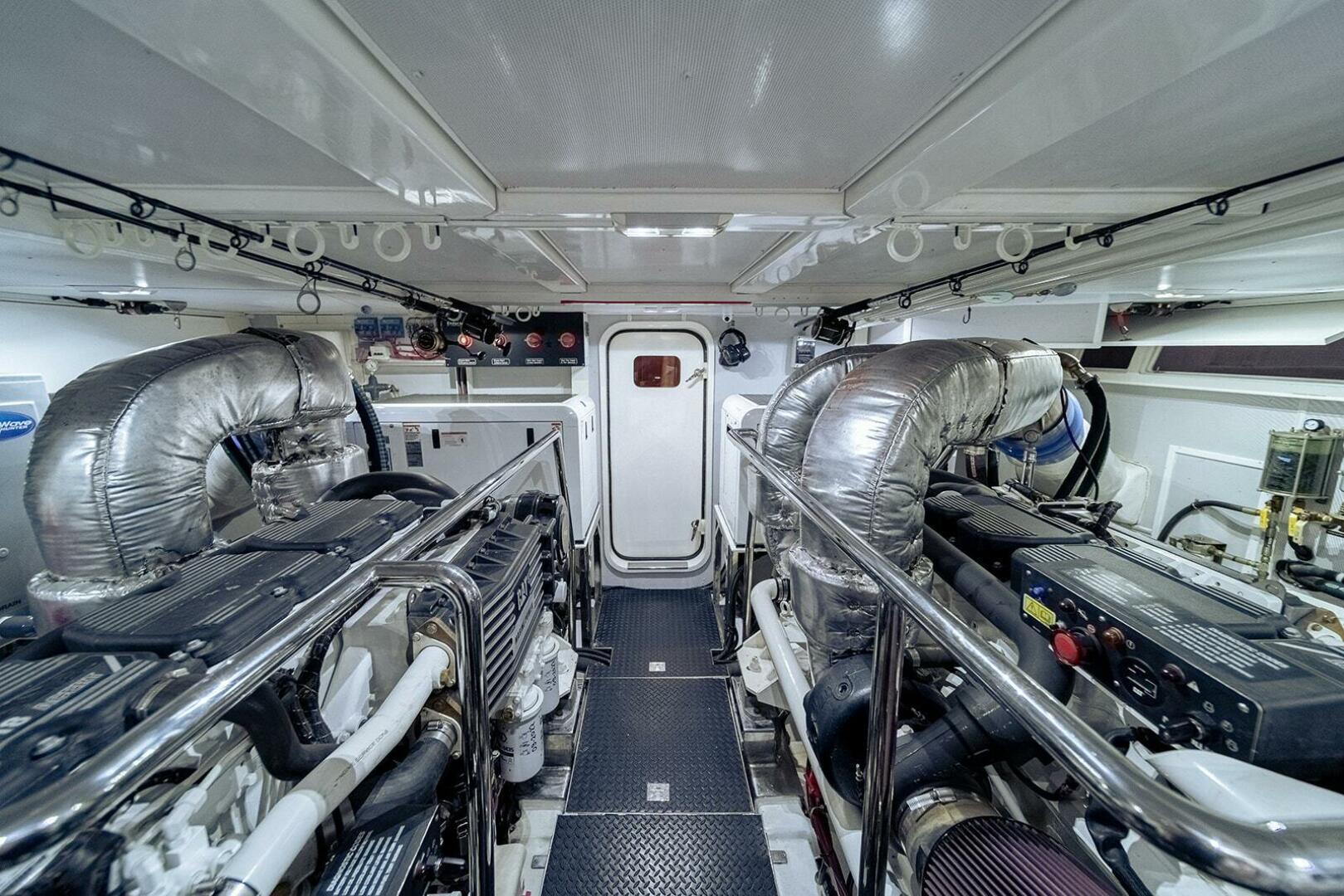 2013 Hampton 680 LRC - Image 68