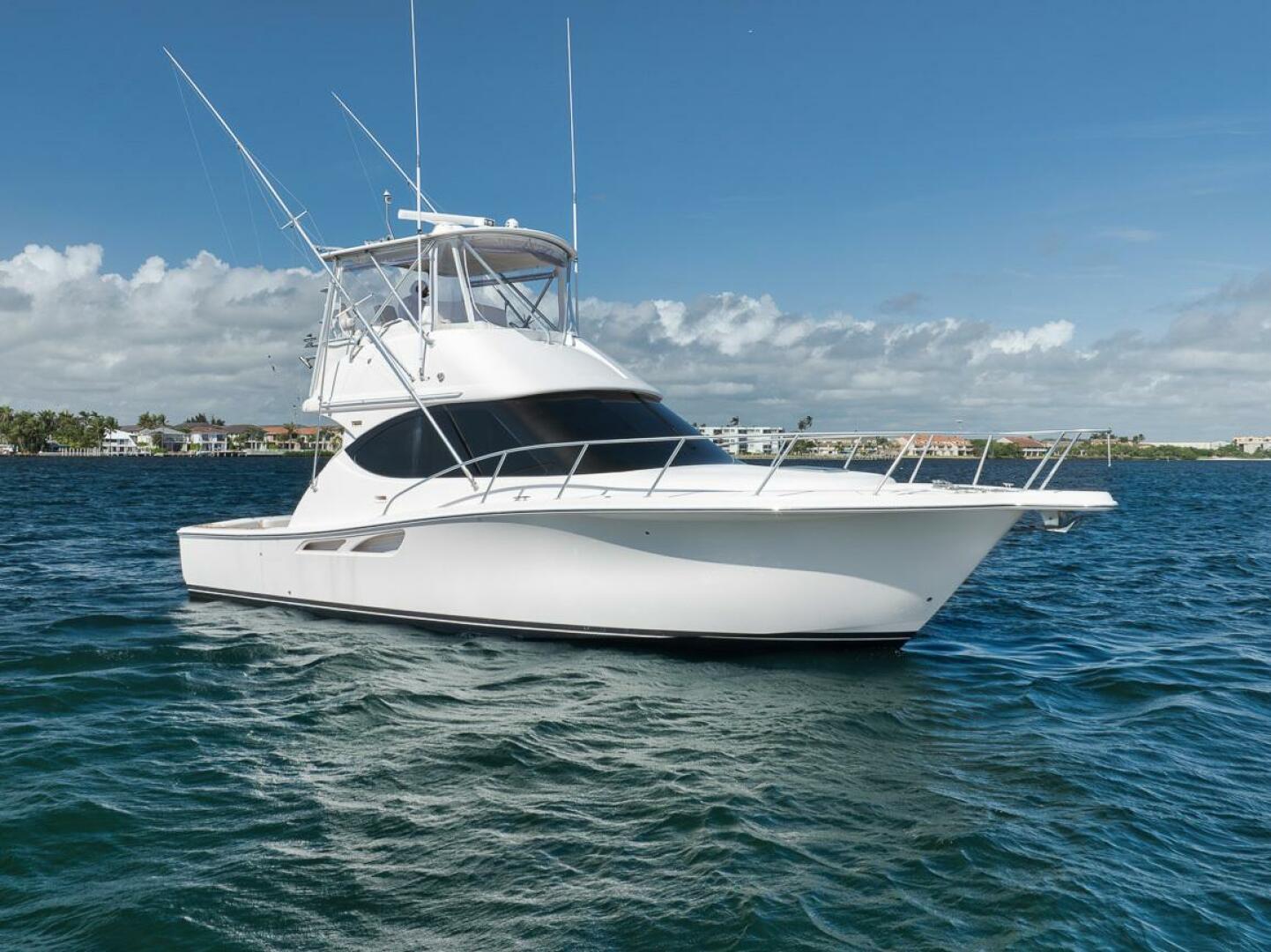 2015 Tiara Yachts Tiara 390 Convertible - Image 8