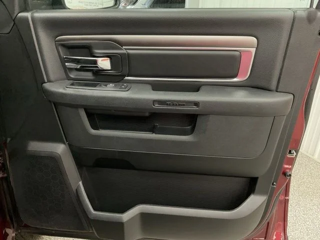 2024 RAM 1500 CLASS - Image 21